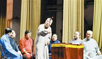 刘文步、刘俊杰、朱永义等表演大双簧